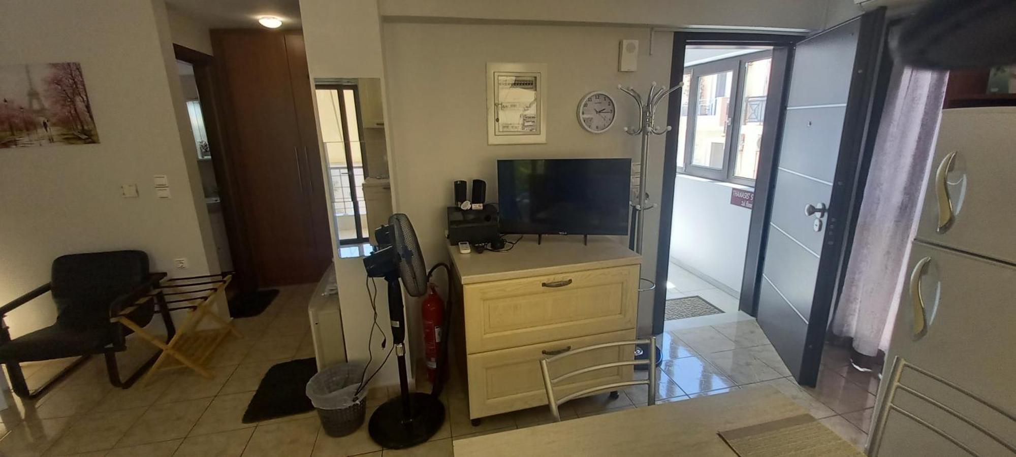 Lavrio Center - Thanasis' Studio ภายนอก รูปภาพ